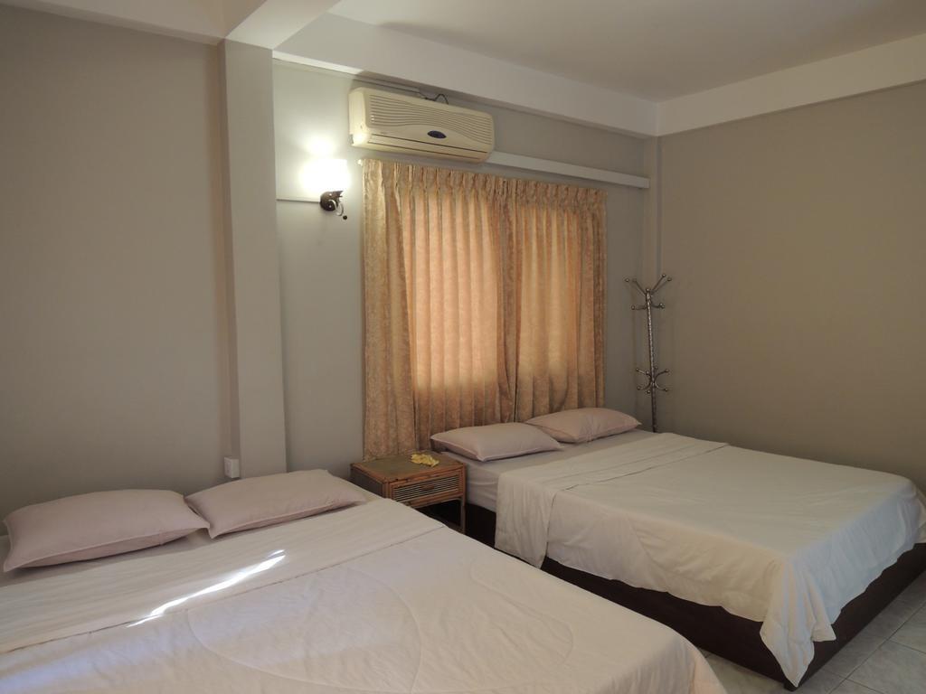 The Grey Guesthouse Phnom Penh Ngoại thất bức ảnh